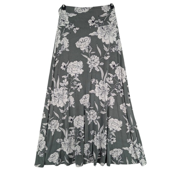 Market & Spruce Dresses & Skirts - Market & Spruce Floral Maxi Skirt S Petite Sage Green Jersey Knit Boho Flowy